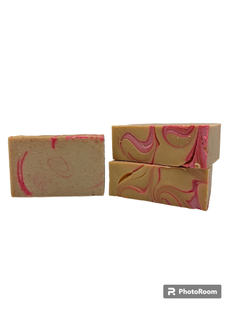 Bourbon Strawberry Vanilla Goat Milk - 6 oz. Bar